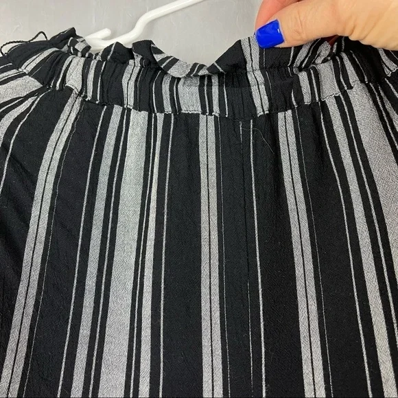 American Eagle smocked leisure slacks - Picture 2 of 7